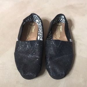 Toms black glittery flats size w5.5